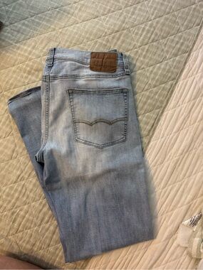 American Eagle Outfitters Light Blue Slim Straight Jeans